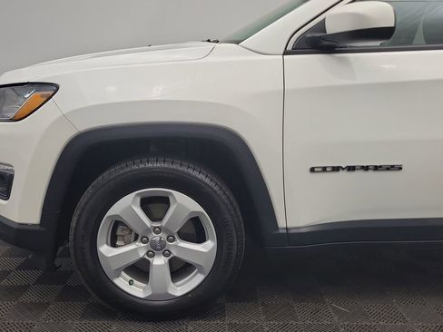 Used 2019 Jeep Compass Latitude w/ Popular Equipment Group image 9