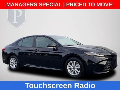 Used 2025 Toyota Camry LE FWD image 2