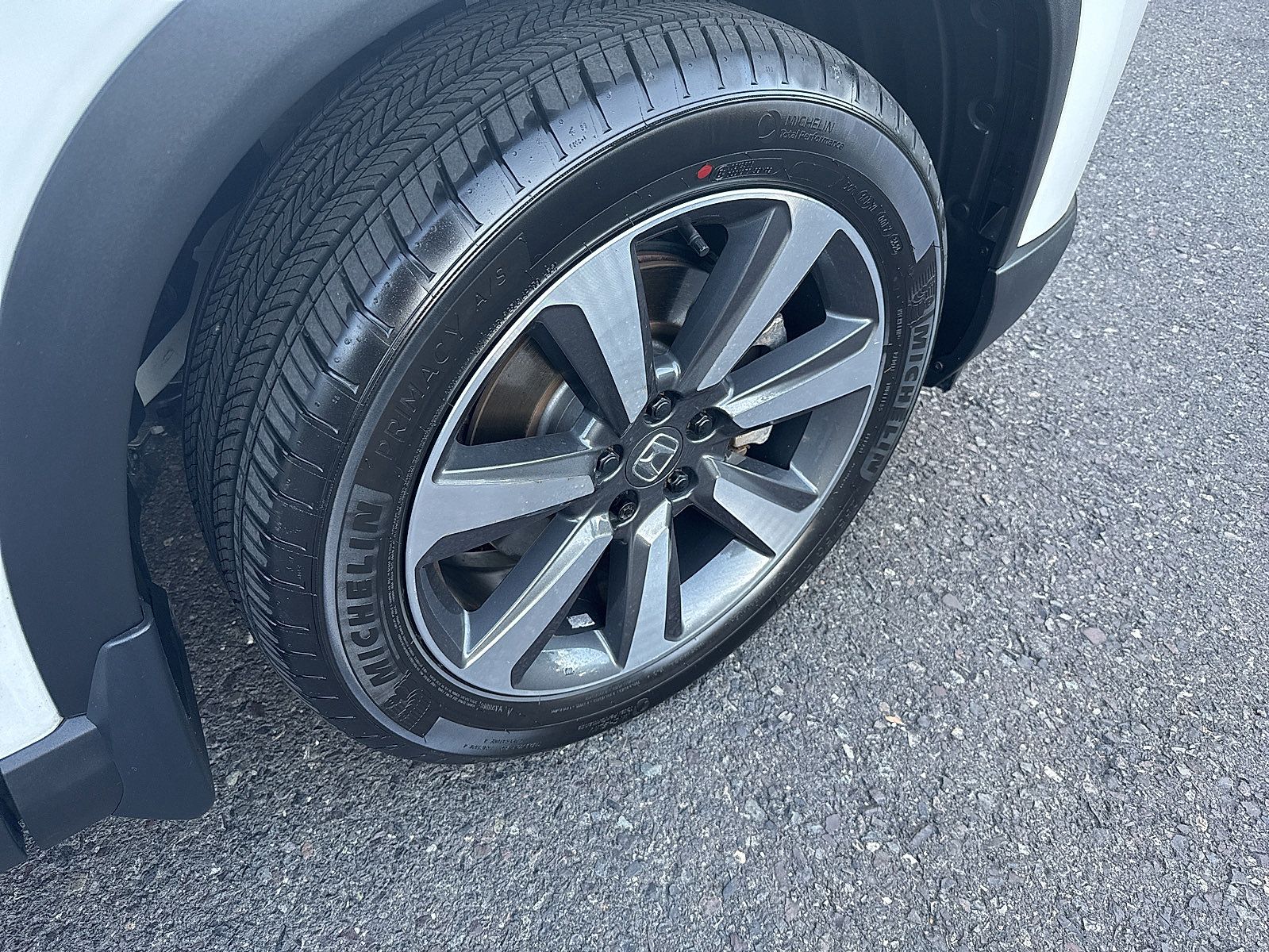 Used 2023 Honda Pilot Elite image 27