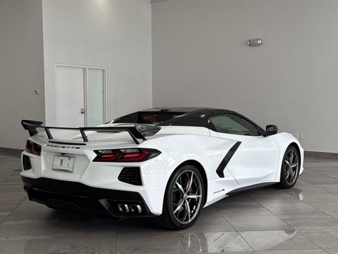 Used 2023 Chevrolet Corvette Stingray Premium Conv w/ Z51 Performance Package RWD image 21