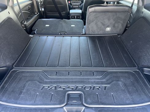 Used 2024 Honda Passport Black Edition image 19