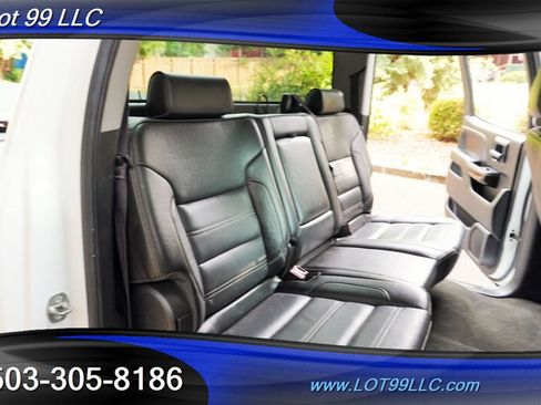 Used 2016 GMC Sierra 2500 Denali w/ Duramax Plus Package AWD/4WD image 15