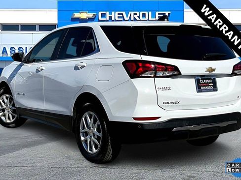 Used 2023 Chevrolet Equinox LT image 4