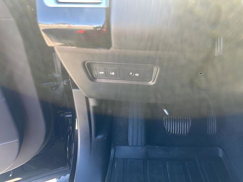 Used 2016 Land Rover Range Rover HSE image 29