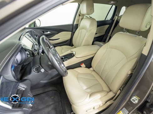 Used 2018 Buick Envision Preferred FWD image 23