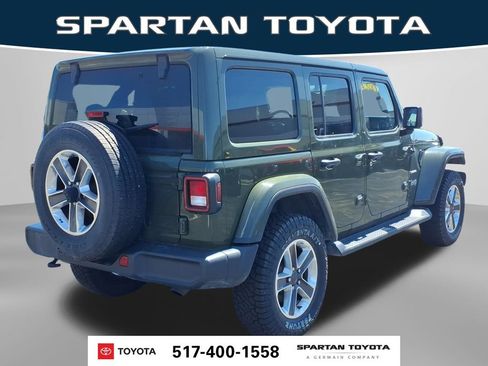 Used 2021 Jeep Wrangler Unlimited Sahara w/ Uconnect 4C Nav & Sound Group AWD/4WD image 7