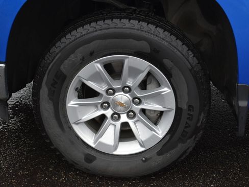 Used 2025 Chevrolet Silverado 1500 LT image 11