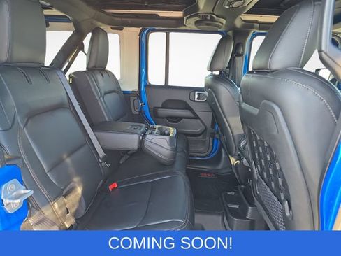 Used 2022 Jeep Wrangler Unlimited Rubicon w/ Xtreme Recon 35" Tire Package AWD/4WD image 38