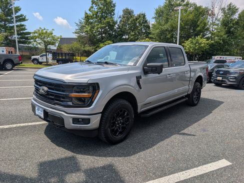 Used 2024 Ford F150 XLT w/ Equipment Group 302A MID AWD/4WD image 6