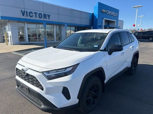 Used 2024 Toyota RAV4 LE image 1