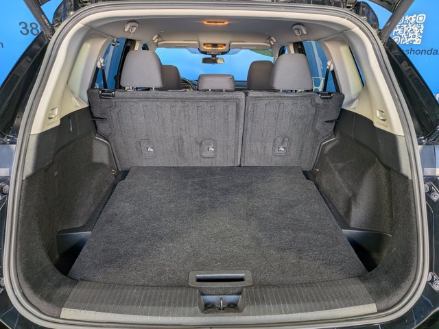 Used 2024 Nissan Rogue SV FWD image 17