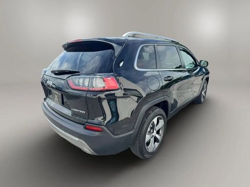 Used 2019 Jeep Cherokee Limited AWD/4WD image 9