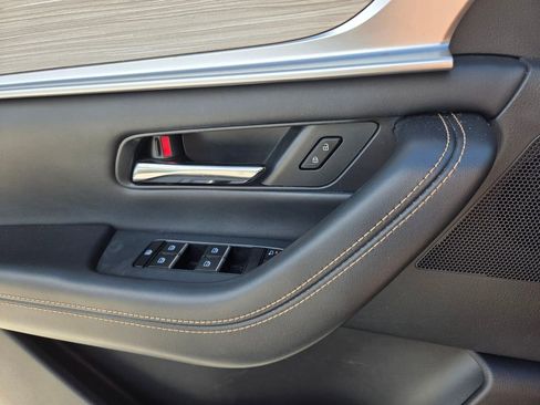 Used 2024 MAZDA CX-90 3.3 Turbo w/ Preferred Plus image 24