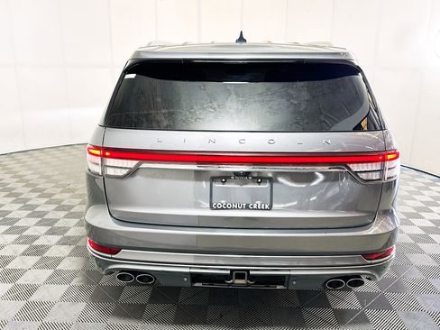 Used 2021 Lincoln Aviator Reserve w/ Equipment Group 208A RWD image 4