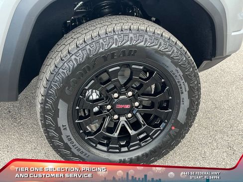 New 2026 GMC Canyon Elevation w/ Technology Package image 20