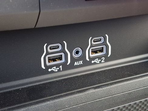 New 2026 RAM 1500 Big Horn AWD/4WD image 13