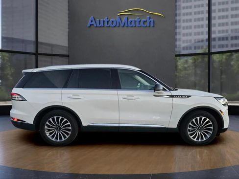 Used 2024 Lincoln Aviator Reserve w/ Equipment Group 201A AWD/4WD image 9