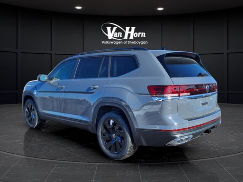 New 2026 Volkswagen Atlas SE AWD/4WD image 4