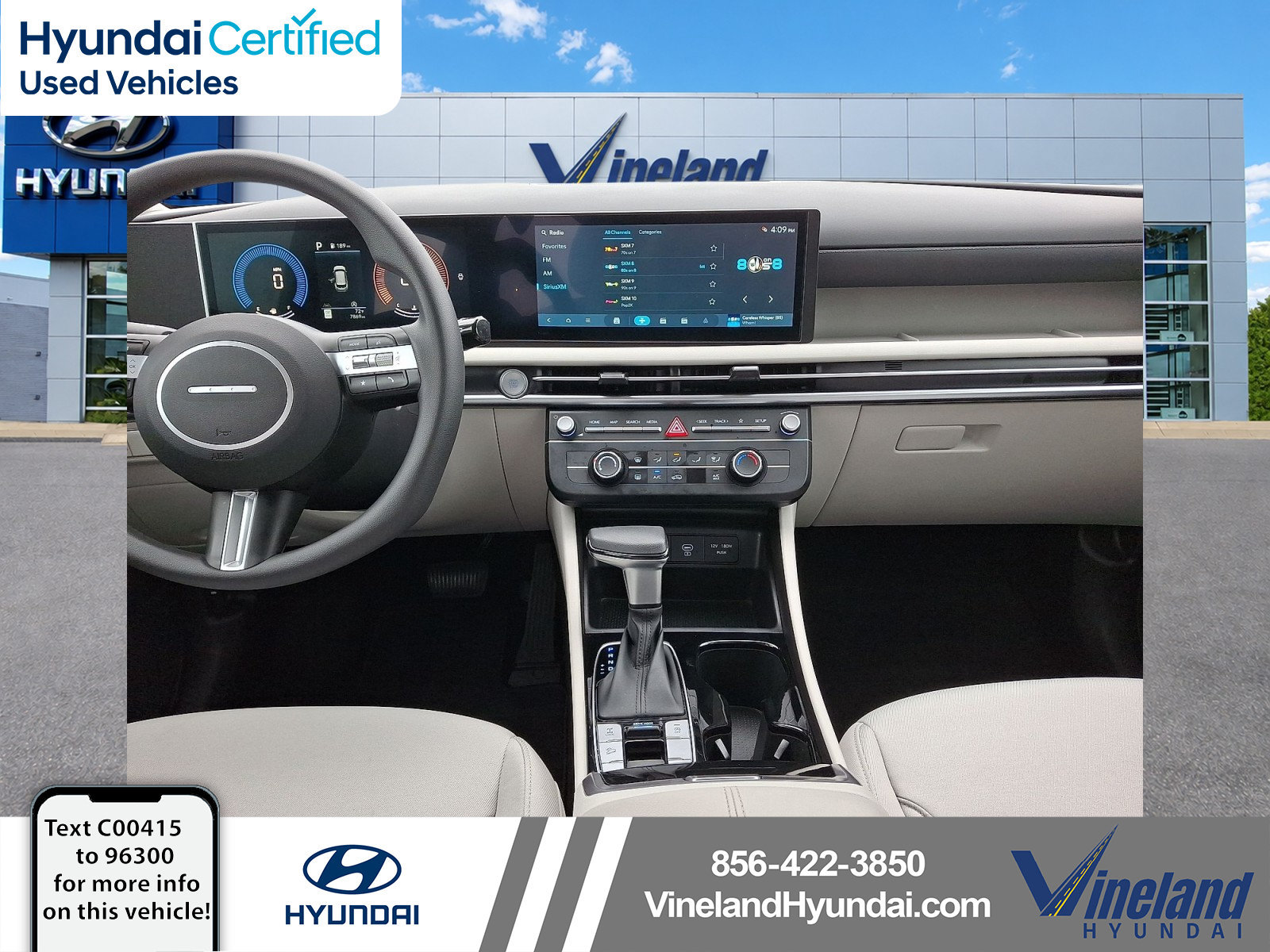 Used 2025 Hyundai Tucson SE AWD/4WD image 1