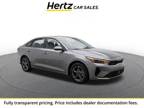 Used 2026 Kia K4 FWD image 1
