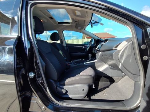 Used 2019 Nissan Sentra SV image 41