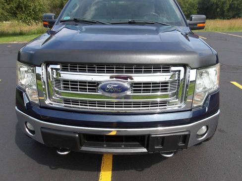 Used 2014 Ford F150 XLT w/ Equipment Group 302A Luxury AWD/4WD image 32