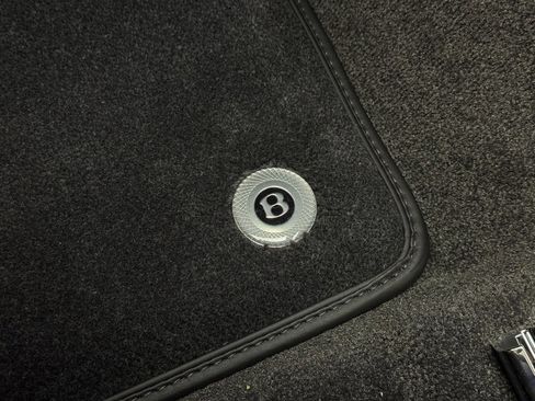 New 2026 Bentley Flying Spur Mulliner image 71