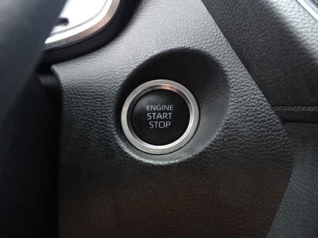 Certified 2023 Toyota Corolla Cross XLE w/ Convenience Package FWD image 31
