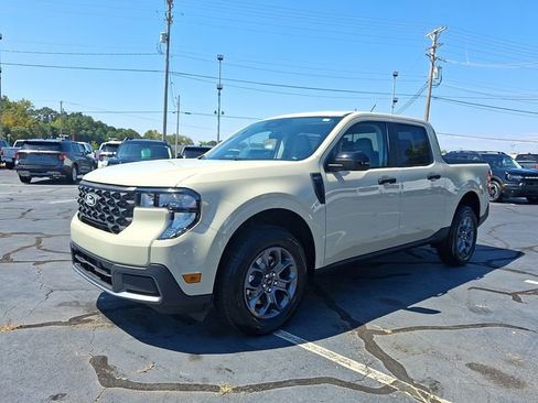 New 2025 Ford Maverick XLT w/ XLT Luxury Package image 3