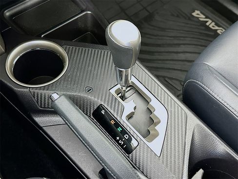 Used 2013 Toyota RAV4 Limited image 18