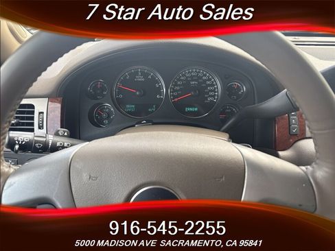 Used 2014 Chevrolet Tahoe LTZ image 10