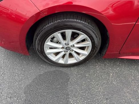 Used 2024 Toyota Corolla SE image 15