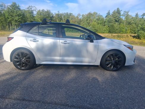 Used 2024 Toyota Corolla XSE FWD image 4
