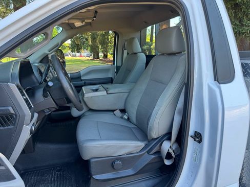 Used 2018 Ford F250 XL w/ STX Appearance Package AWD/4WD image 10