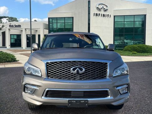 Used 2016 INFINITI QX80 Luxe w/ 22" Wheel Package image 2