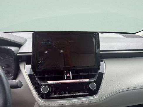 Used 2025 Toyota Corolla Cross L FWD image 14