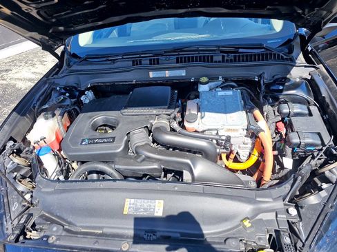 Used 2018 Ford Fusion S FWD image 11