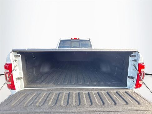Used 2024 RAM 2500 Laramie image 26