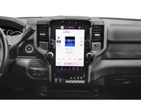 New 2026 RAM 2500 Laramie AWD/4WD image 12
