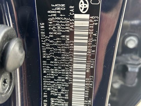 Used 2022 Toyota Corolla LE image 12