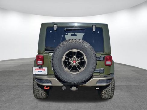 Used 2016 Jeep Wrangler Unlimited Sahara image 5