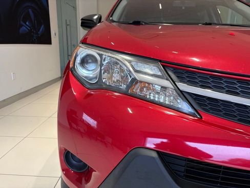 Used 2015 Toyota RAV4 LE AWD/4WD image 8