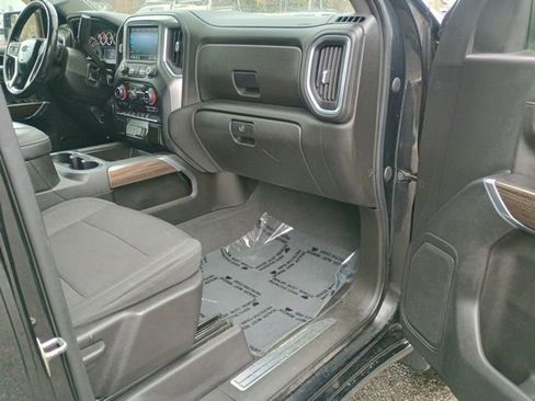 Used 2021 Chevrolet Silverado 1500 LT Trail Boss image 13