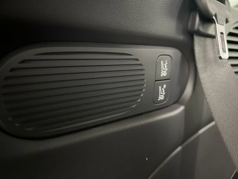 Used 2026 Hyundai Palisade SEL FWD image 48