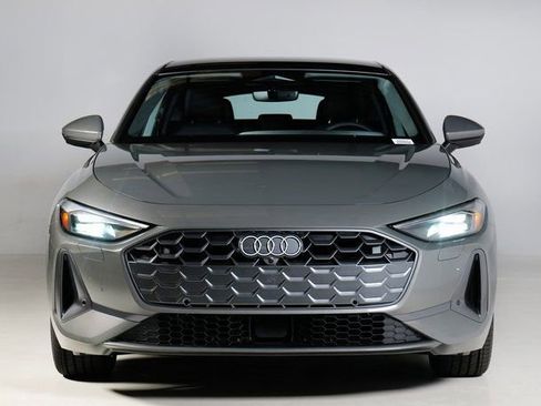 Used 2025 Audi A5 2.0T Premium w/ Convenience Package image 8