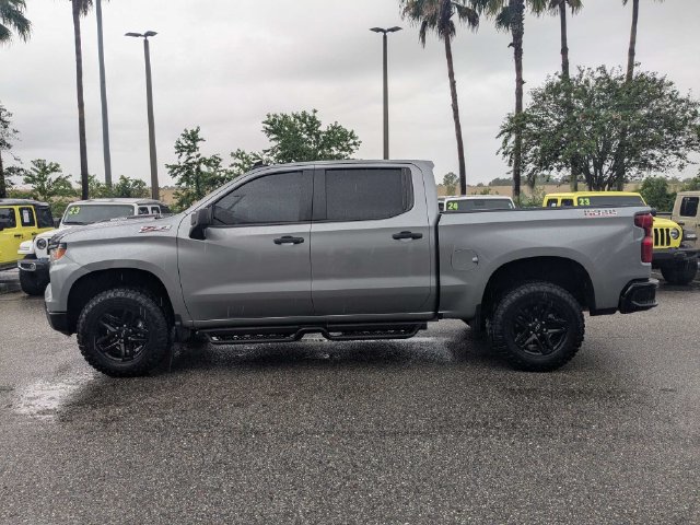 Used 2025 Chevrolet Silverado 1500 Custom Trail Boss AWD/4WD image 7