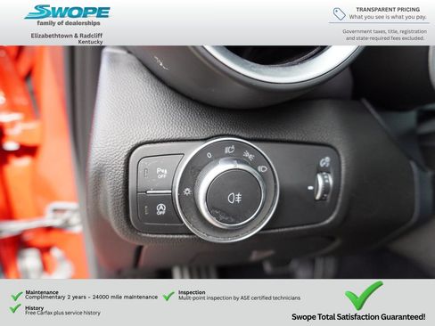 Used 2022 Alfa Romeo Giulia Ti AWD/4WD image 15