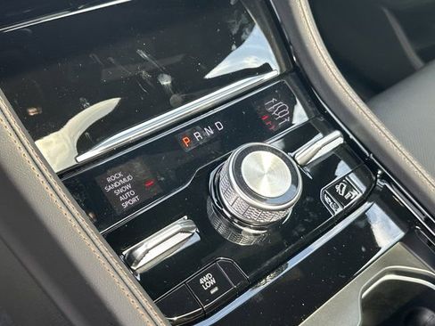 New 2026 Jeep Grand Cherokee Summit AWD/4WD image 28
