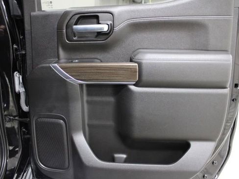 Used 2022 Chevrolet Silverado 1500 RST w/ Z71 Off-Road Package image 30