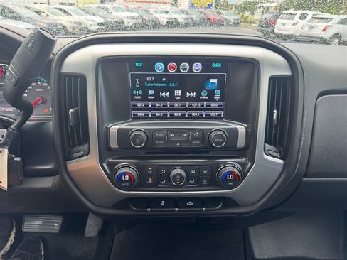 Used 2017 GMC Sierra 1500 SLE w/ SLE Value Package AWD/4WD image 16